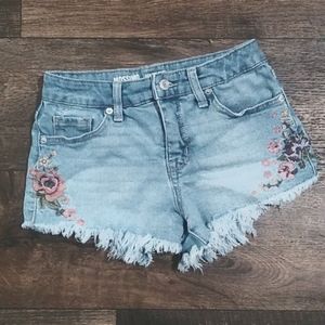 Mossino highrise shorts